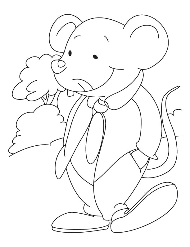 Mouse on evening walk coloring pages